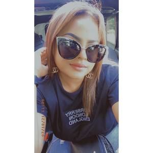 Meet your Posher, Carmen